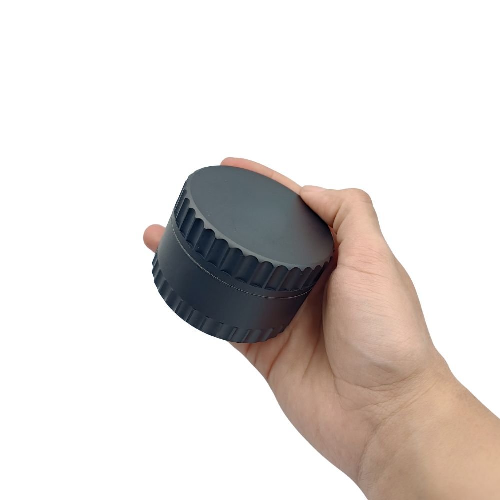 Grinder Mate Con Relieve 70mm – 4 Piezas Grinder Mate Con Relieve 70mm – 4 Piezas